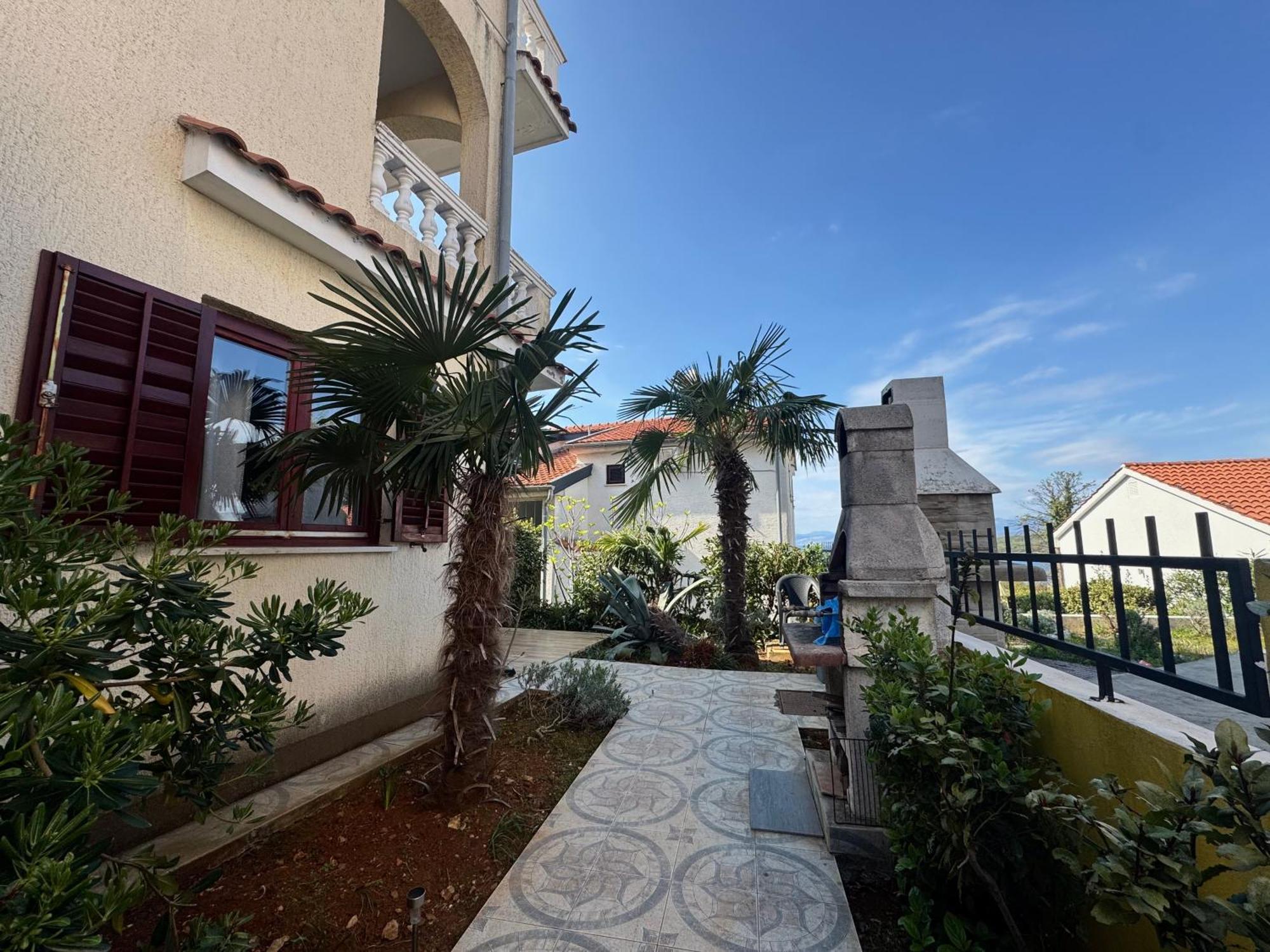 Apartments Orhidelia Njivice Exterior foto